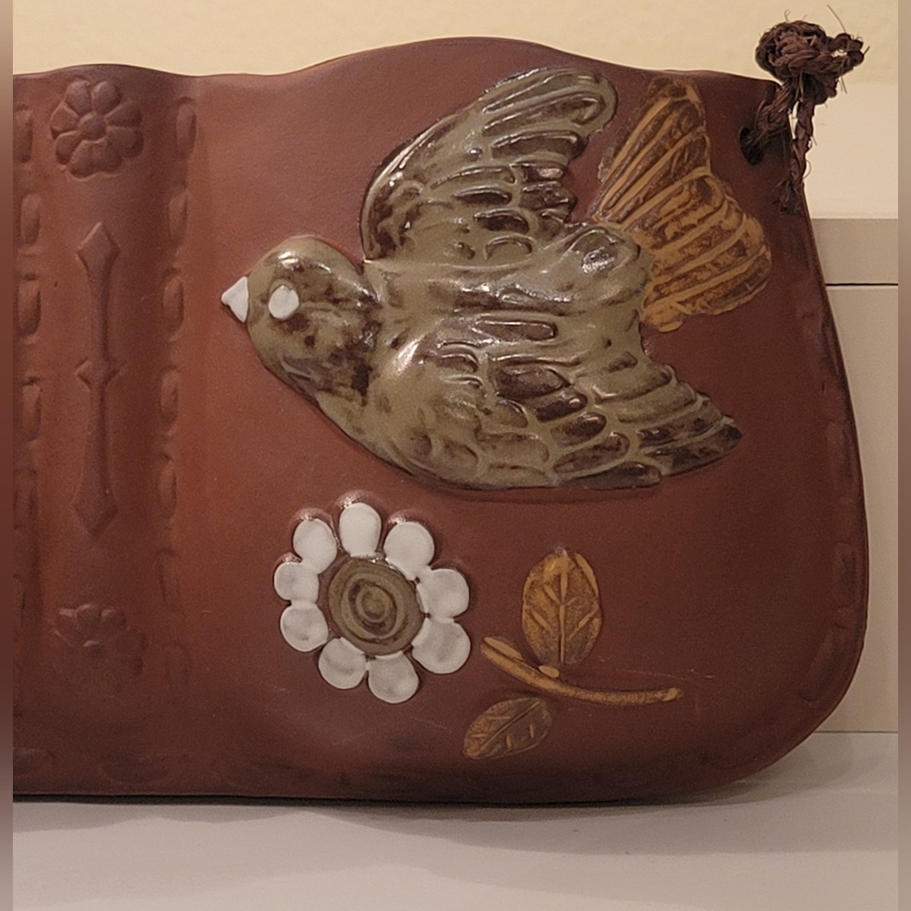 Pocket Wall Hanging - Picture 8 of 10